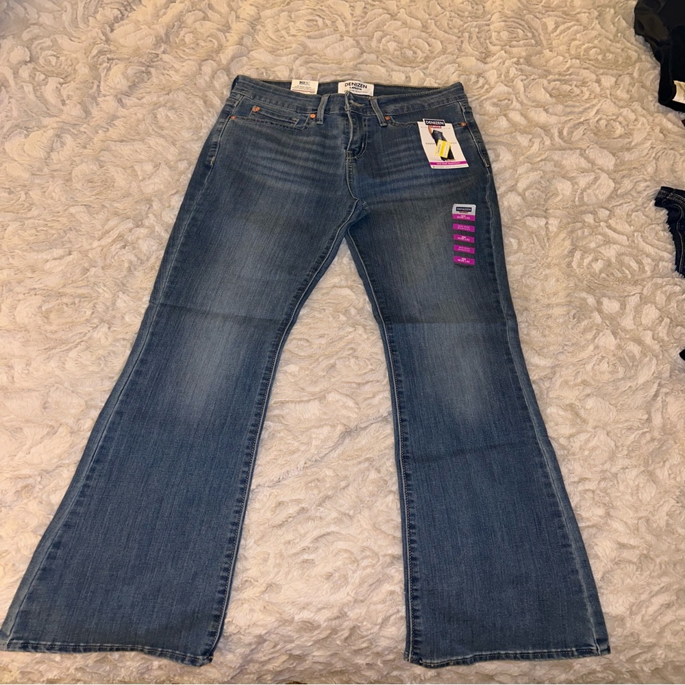 Levi’s Denizen  mid rise bootcut jeans